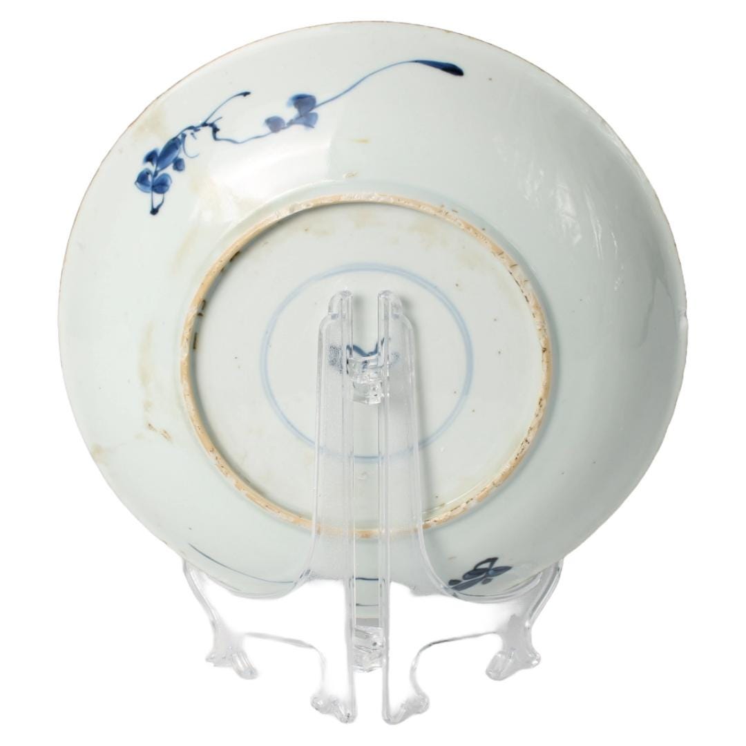 18th-Century Chinese Porcelain Kangxi Plate with Blue-and-White Floral Decoration | VOC Export | Hand-Painted Jingdezhen 21.8 cm