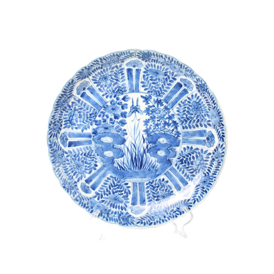 Beautiful 19th-Century Chinese Blue-and-White Porcelain Plate in Kangxi Style with Floral Panels and Garden Scene Ø 25 cm