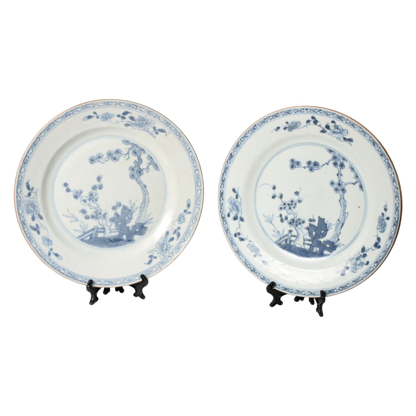 Set van twee 18e-eeuwse Chinese exportporseleinen borden met ‘Cheng Lung-merk en tuinlandschap in kobaltblauw decor - Gratis Verzending
