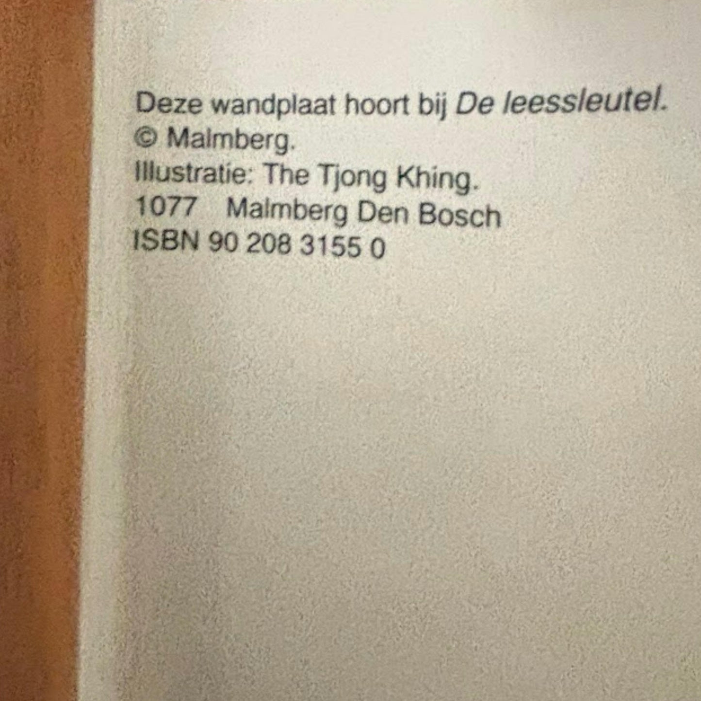 Zeldzame vintage schoolkaart 'De Leessleutel' van Malmberg met illustratie van klaslokaal door The Tjong Khing  jaren 80 wandkaart