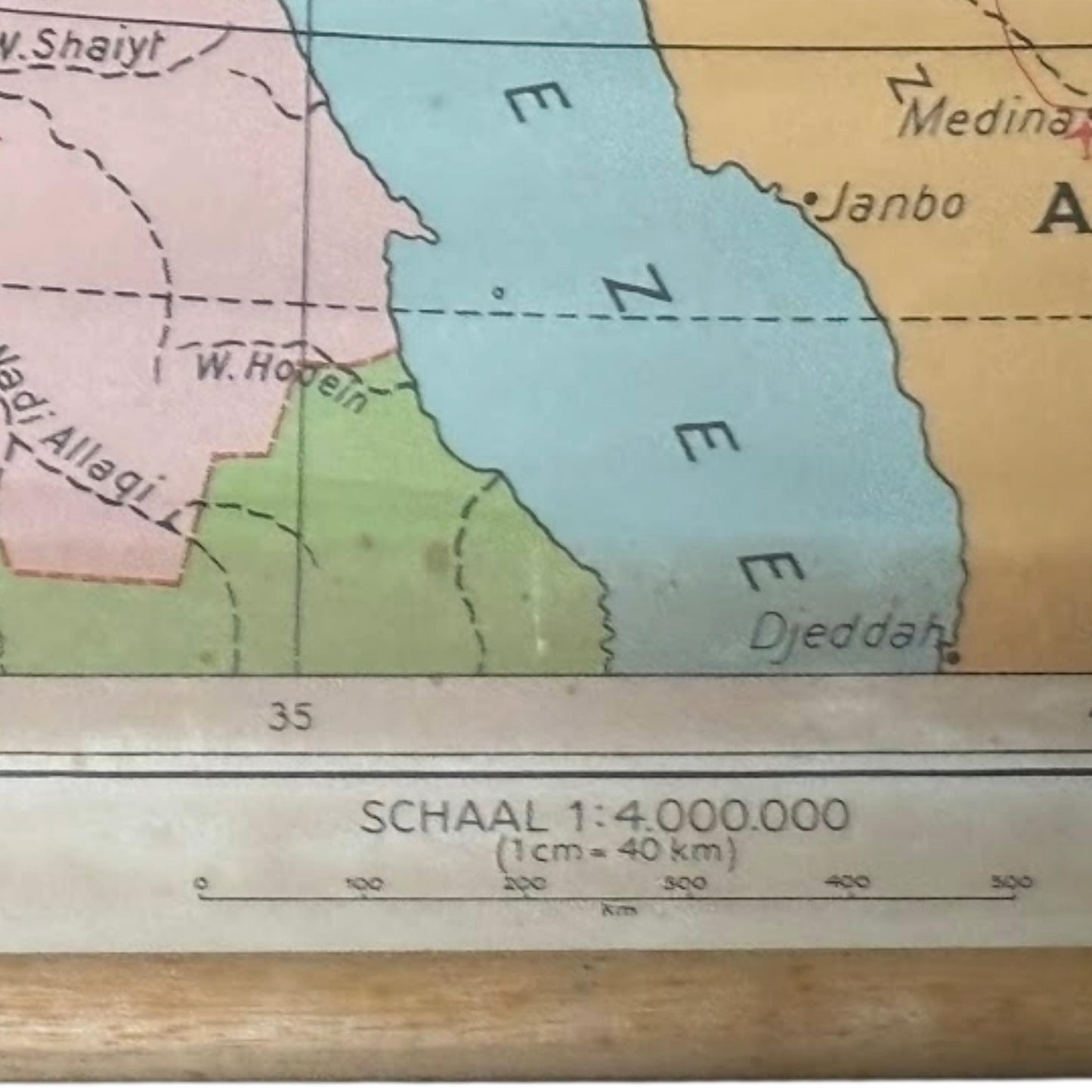 Vintage schoolwandkaart Het Nabije Oosten ca. 1970 | Educatieve kaart geopolitiek Midden-Oosten | Canvas poster Van Beekum Veenendaal