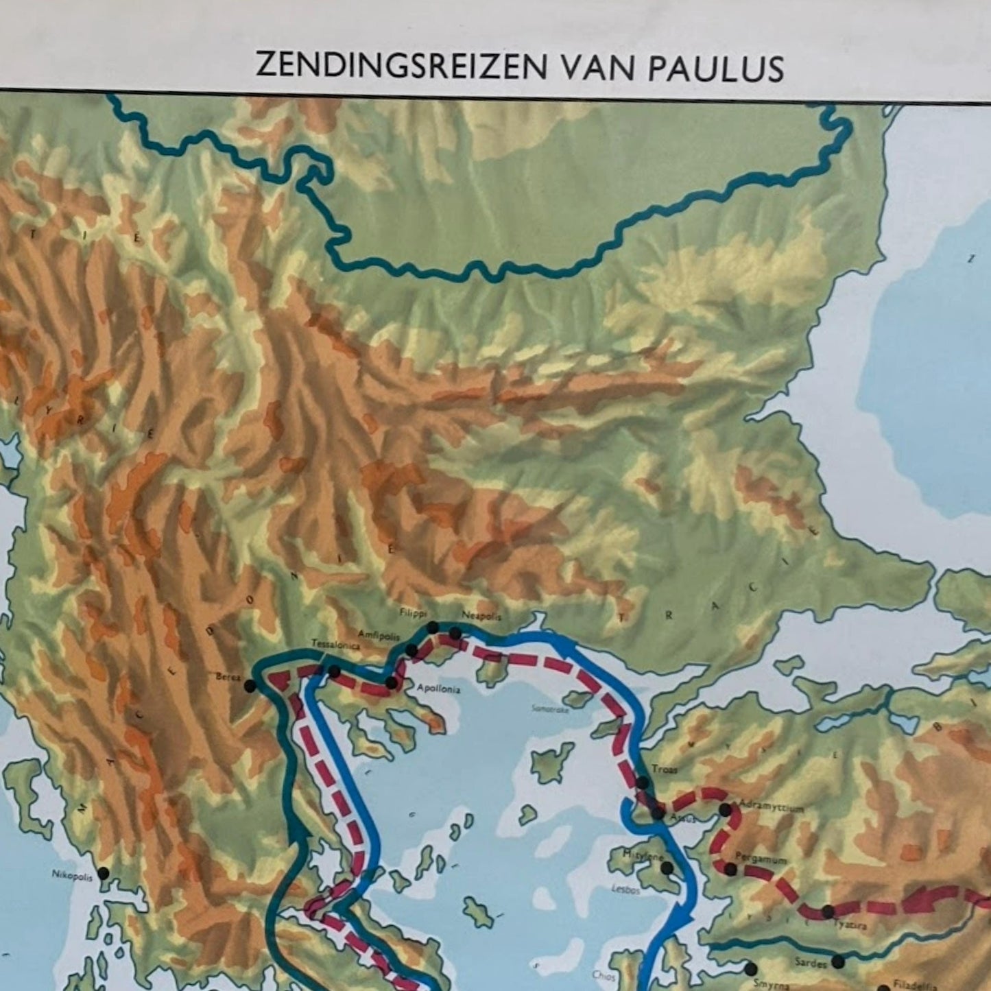 Vintage educatieve wandkaart ‘Zendingsreizen van Paulus  Wolters-Noordhoff 1970  religieuze schoolkaart christendom  100 × 75 cm